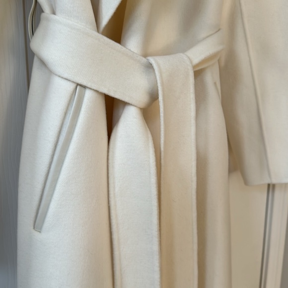 BNWT MACKAGE Wrap wool coat with belt- M - Picture 3 of 3